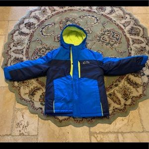 Boys winter ski jacket size 10/12 worn once